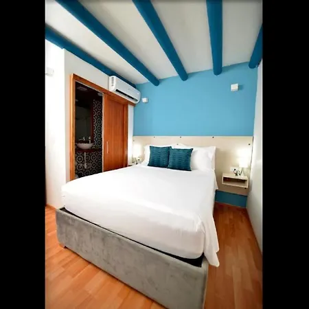 Room In Guest Room - Ca-2 Room In Cartagena Pensión Cartagena